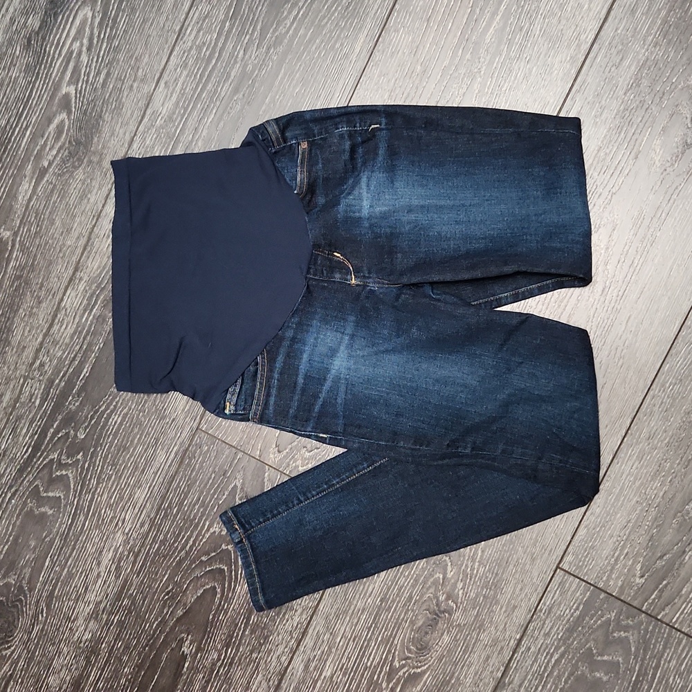 MATERNITY Joe's Jean's - size 28